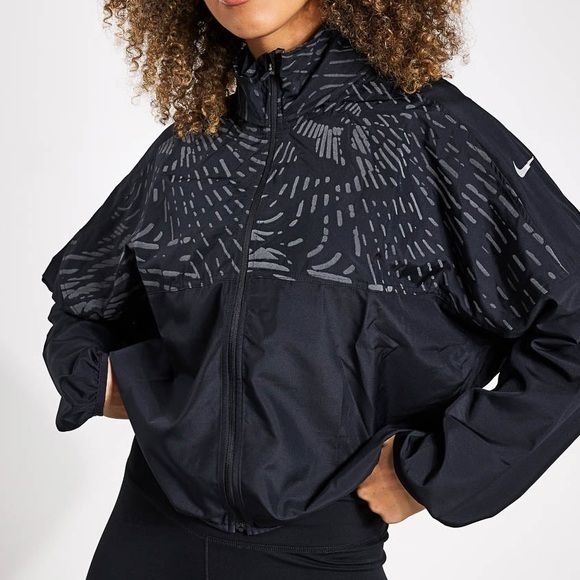 Nike Jackets & Blazers - Nike black printed Dri-FIT shell jacket | women’s medium